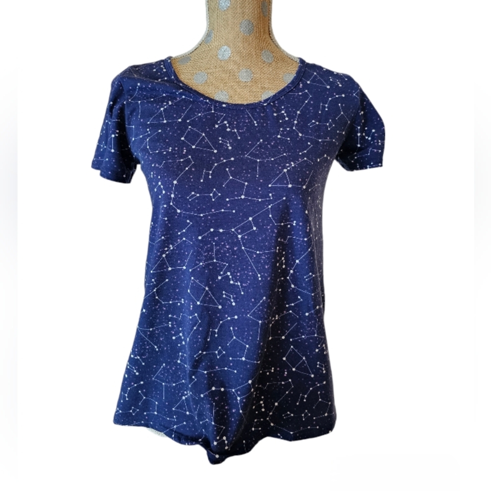 LuLaRoe constellation tshirt xs